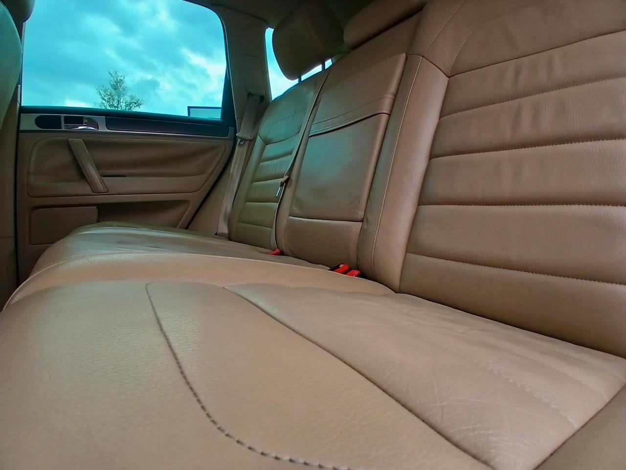 Volkswagen Touareg 2.5 R5 TDI DPF Exclusive