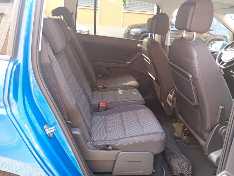 Volkswagen Touran 2.0 TDI 150 CV DSG 7 POSTI PROMOZIONE