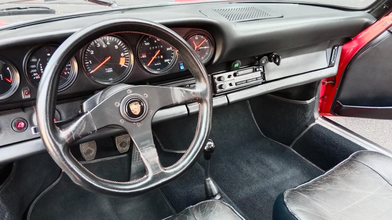 Porsche 911 2.7 G Coupé