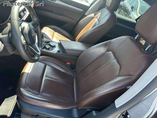 ALFA ROMEO Stelvio Stelvio 2017 2.2 t Executive Q4 210cv auto FM599ZJ