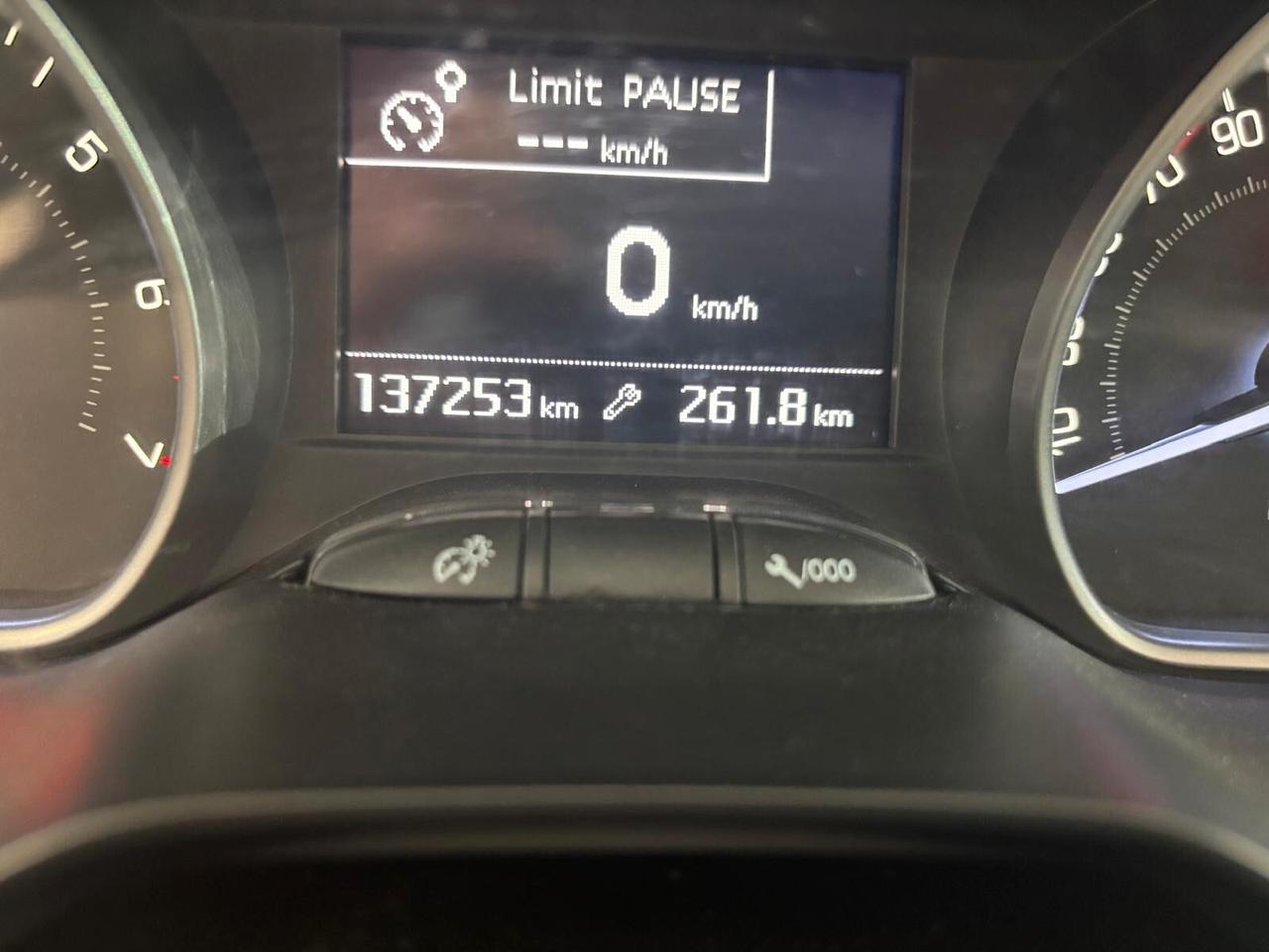 PEUGEOT 208 ANNO 2017 BZ 1.2 GT LINE ADATTA NEOPATENTATI KM 134 MILA