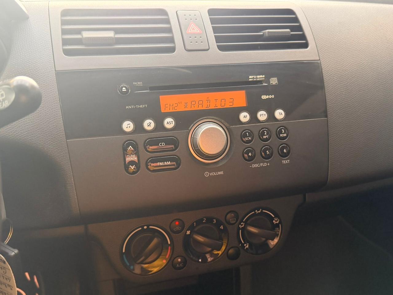 Suzuki Swift 1.3 4x4 5p. GL