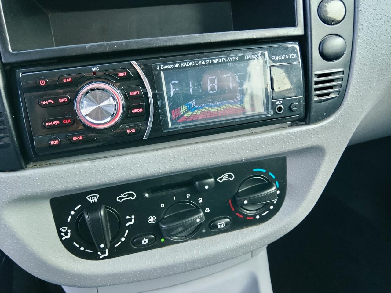 Citroen C3 1.1 110 MILA KM