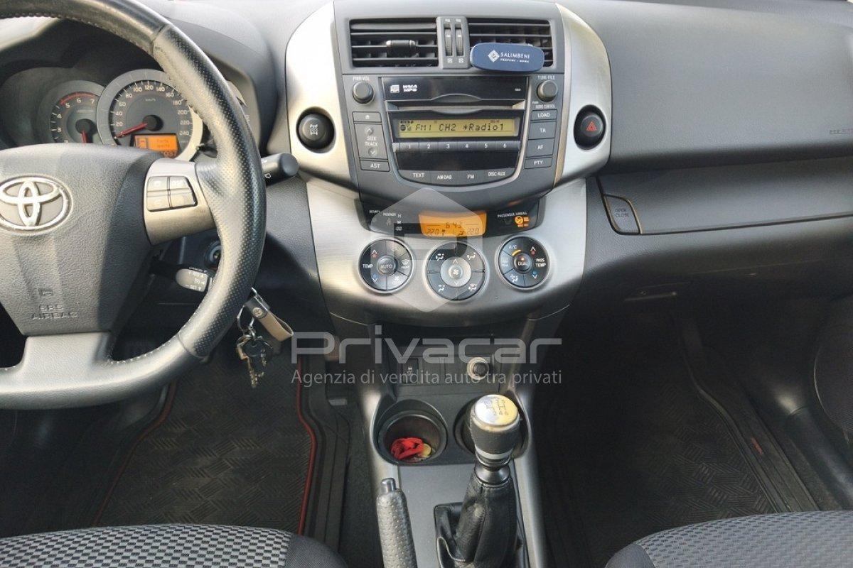 TOYOTA RAV4 2.2 D-4D 150 CV DPF