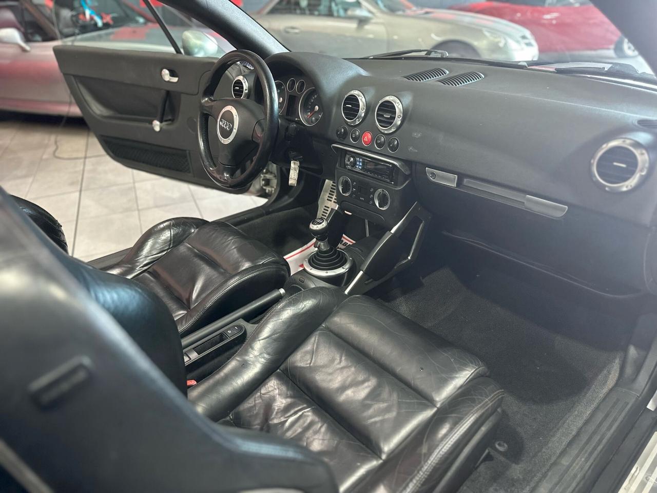 Audi TT Roadster 1.8 T 20V 179 CV cat