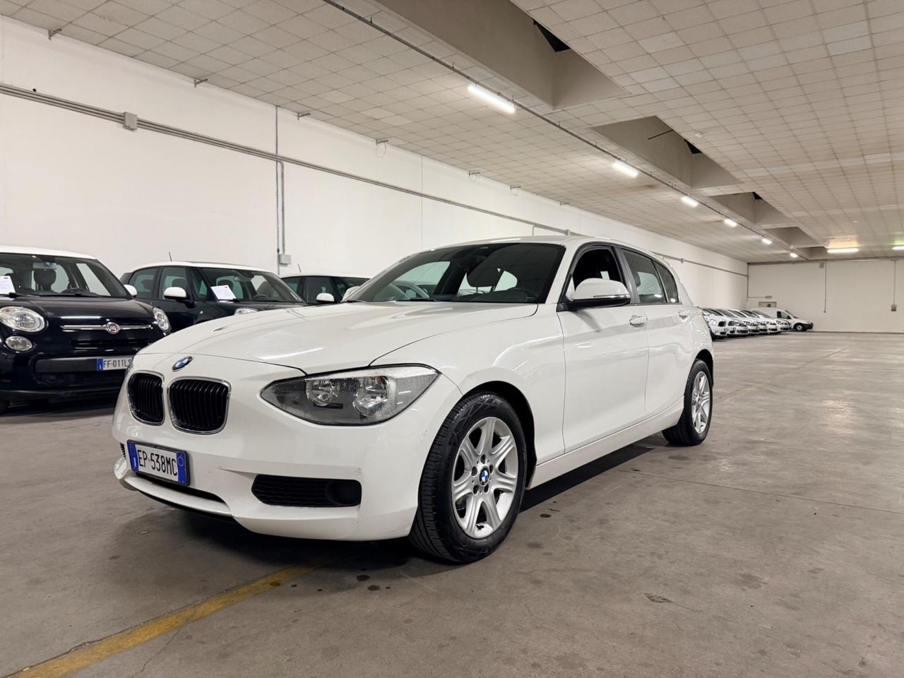 Bmw 116 116i 5p. Sport