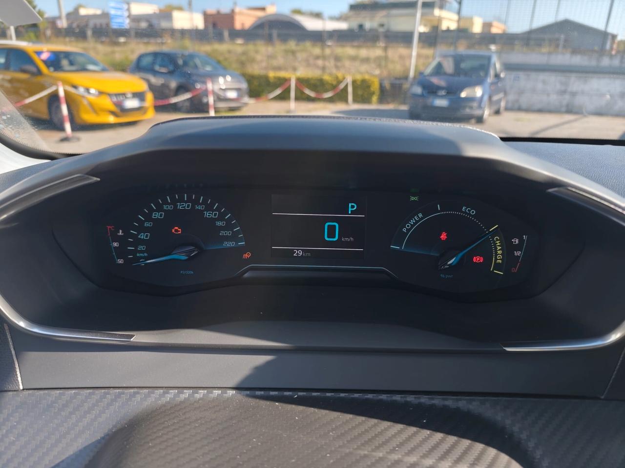 Peugeot 208 Hybrid 110 e-DCS6 Style