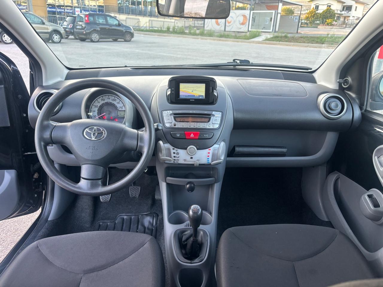 Toyota Aygo 1.0 12V VVT-i 5 porte Active Connect