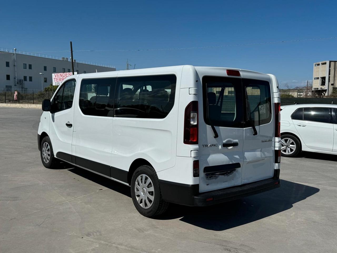 Renault TRAFIC T29 2.0 DCI 120CV PL-TN ZEN HEAVY