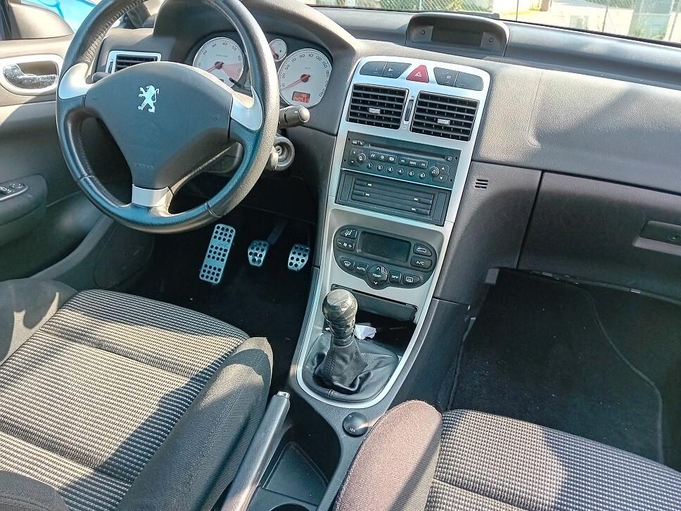 Peugeot 307 1.6 16V CC