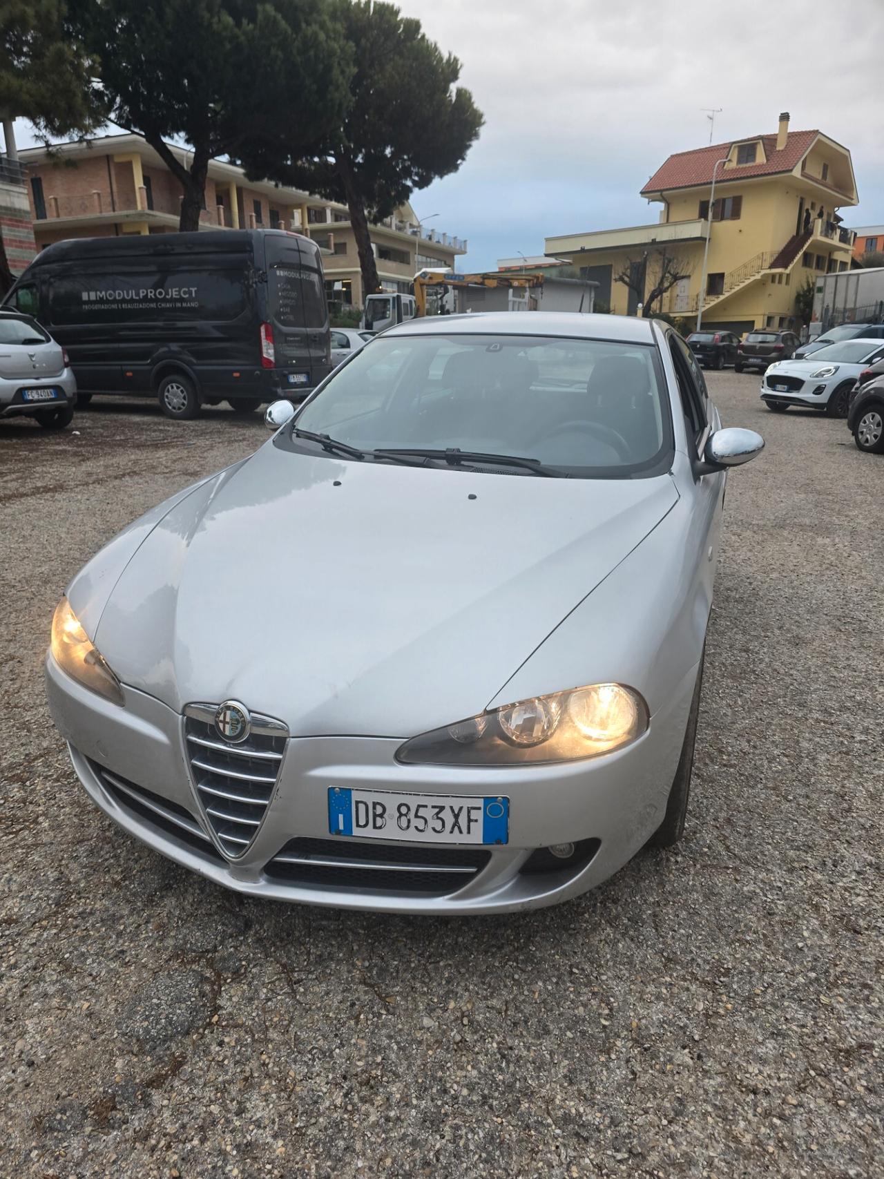 Alfa Romeo 147 1.6 16V TS 5 porte Distinctive GPL