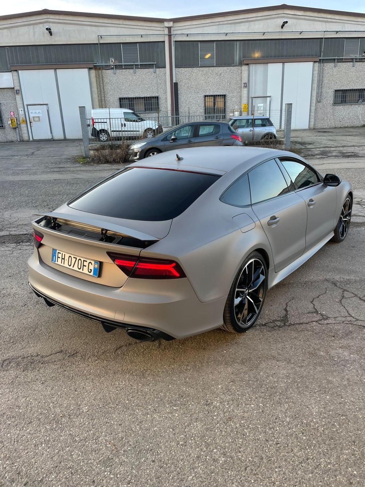 Audi A7 RS 7 SPB 4.0 V8 TFSI performance quattro tiptronic