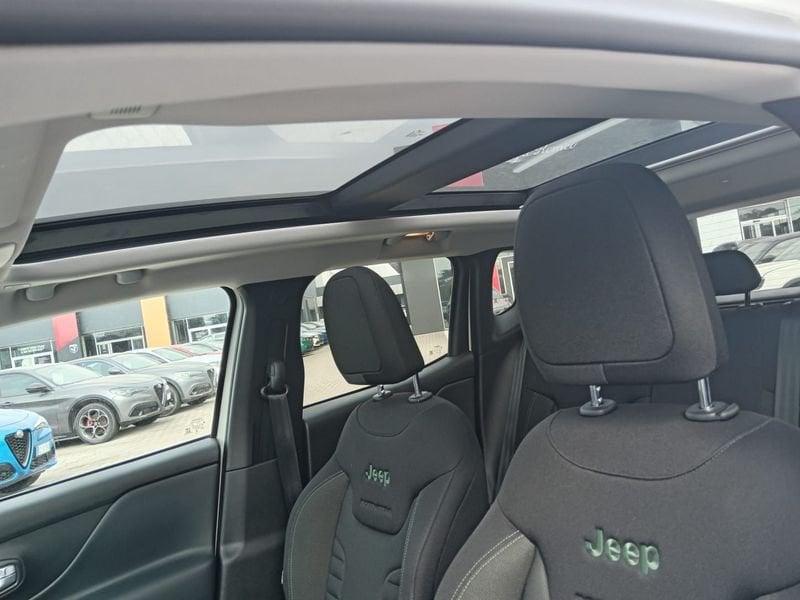 Jeep Renegade 4xe 1.3 T4 PHEV 240cv North Star 4xe Auto