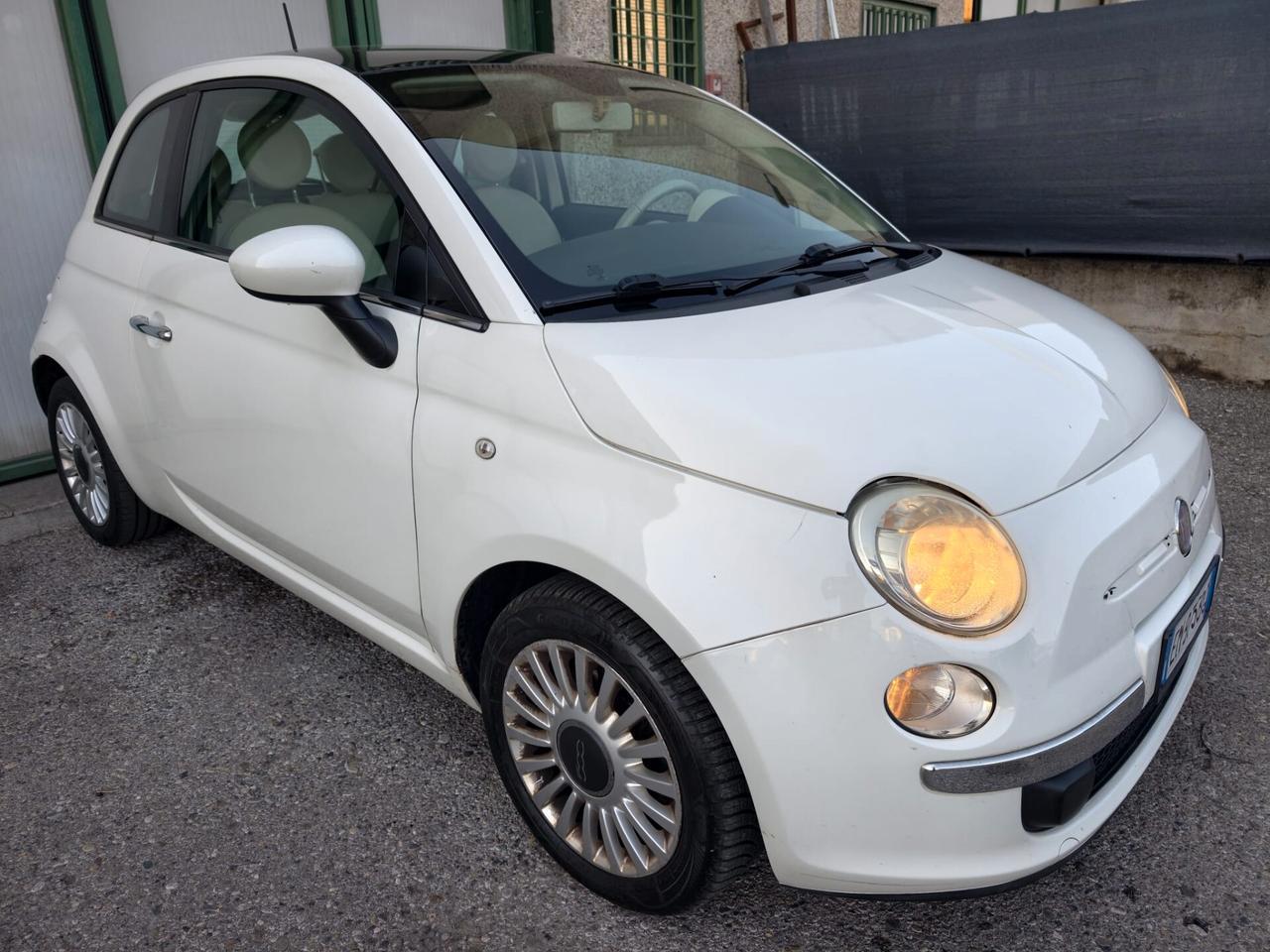 Fiat 500 1.2 BENZINA NEOPATENTATI LOUNGE 2012