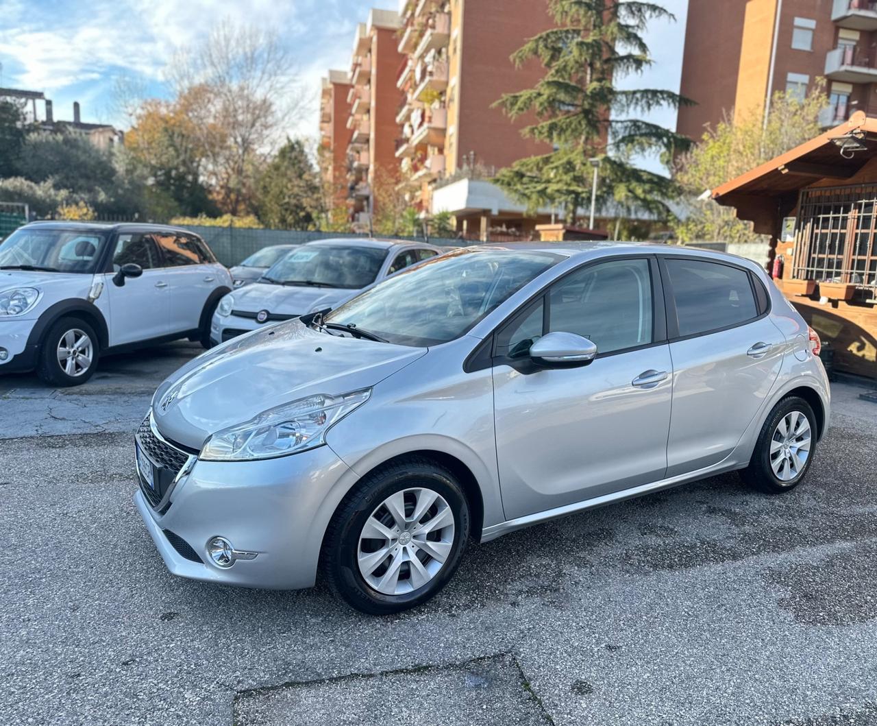 Peugeot 208 1.4 HDi 68 CV 5 porte Active