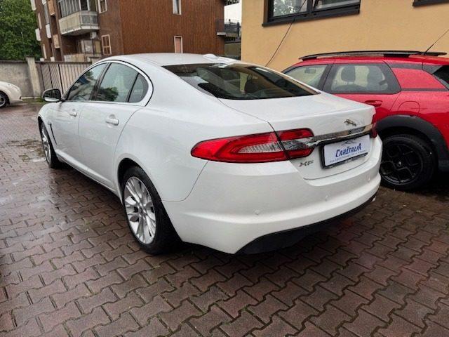 JAGUAR XF 2.2 D 190 CV