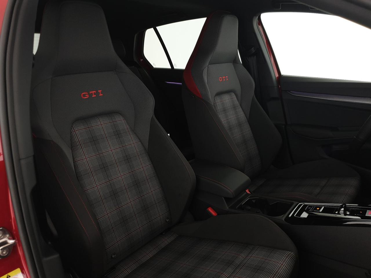 Volkswagen Golf 2.0 tsi gti 265cv dsg