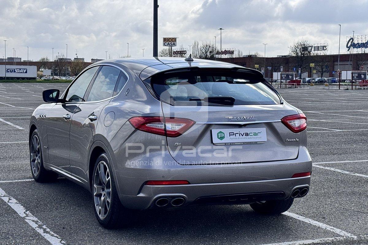 MASERATI Levante V6 Diesel AWD