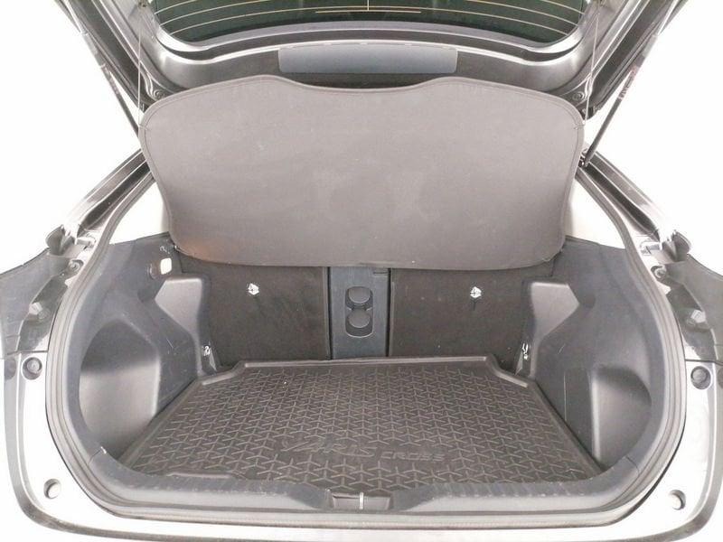 Toyota Yaris Cross 1.5h Lounge fwd 116cv e-cvt