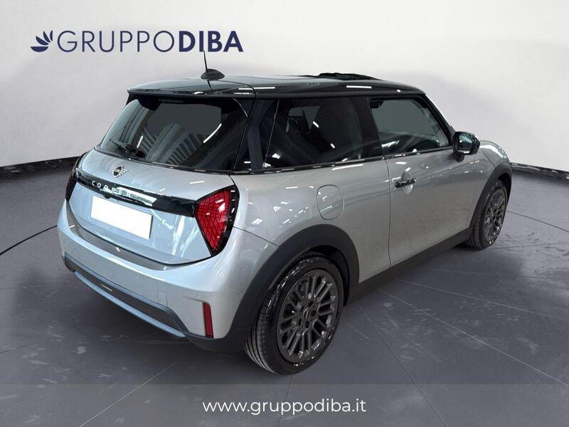 MINI Cooper Mini F66 3p Mini 3p 1.5 C Classic auto