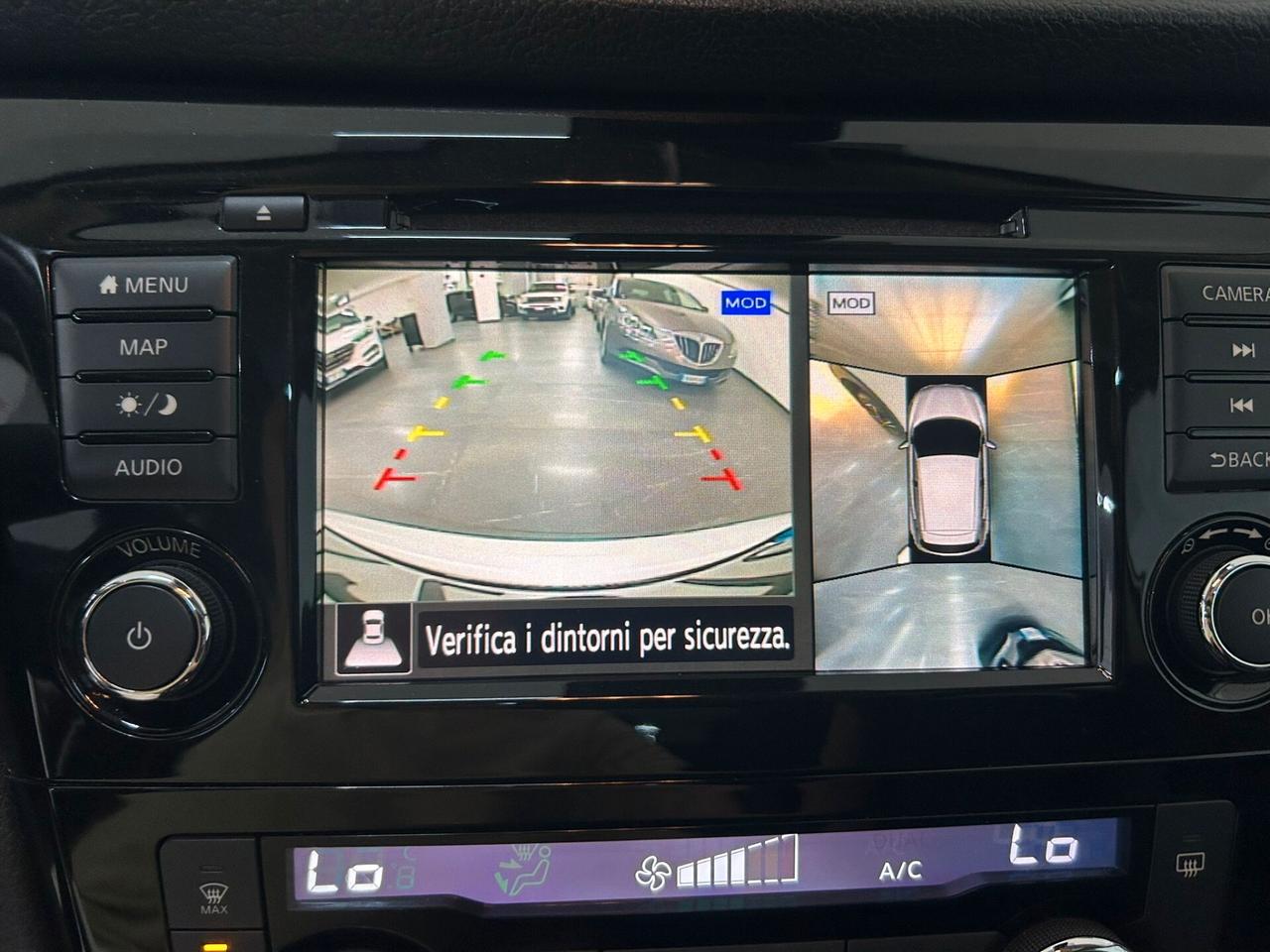 Nissan Qashqai 1.5 dCi 115 CV Tekna+ tetto panoramico
