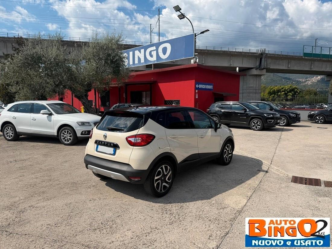 Renault Captur TCe 120 CV EDC Start&Stop Energy Initiale Paris