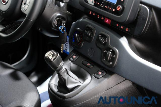 FIAT Panda 1.0 CITY LIFE S&S HYBRID NEOPATENTATI