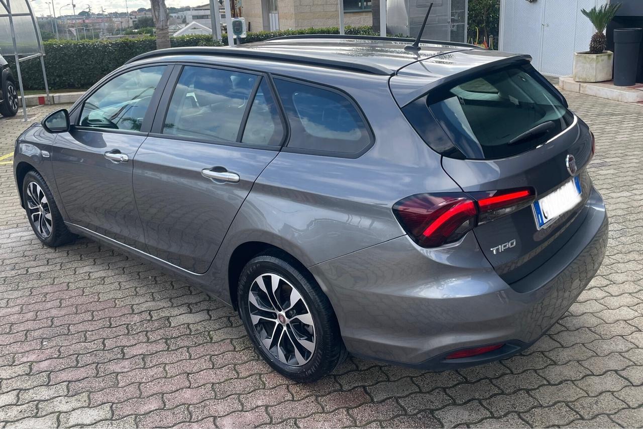 Fiat Tipo 1.3 multijet 72000km. 2022 retro camera/navigatore solo 72000 km