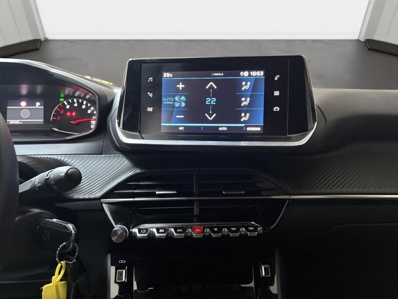 Peugeot 2008 BLUE HDI130 EAT8 ALLURE