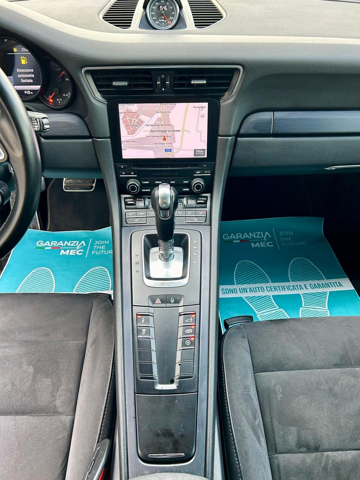 Porsche 911 3.0 Carrera 4 GTS Coupé