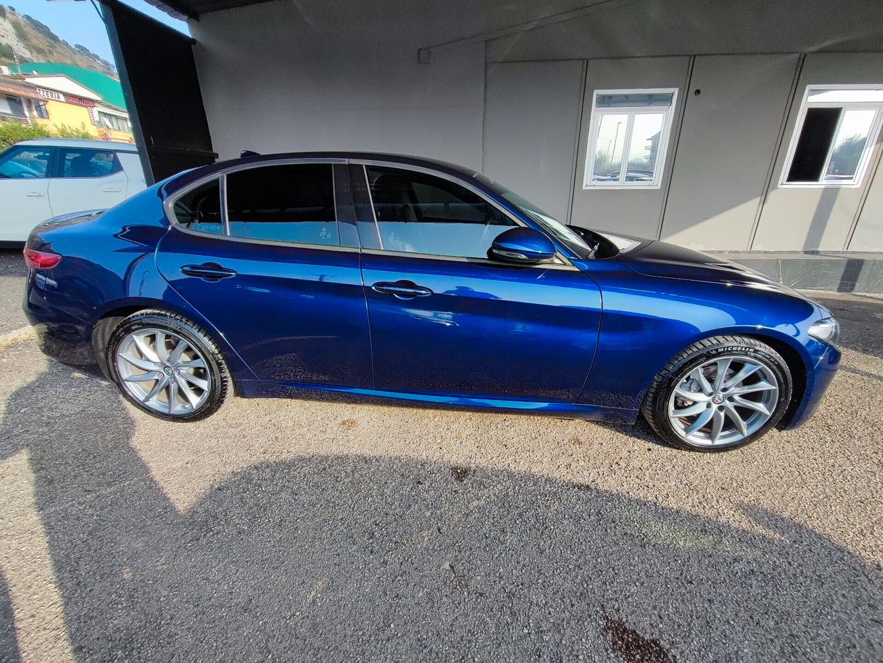 Alfa Romeo Giulia 2.2 Turbodiesel 160 CV AT8 Super