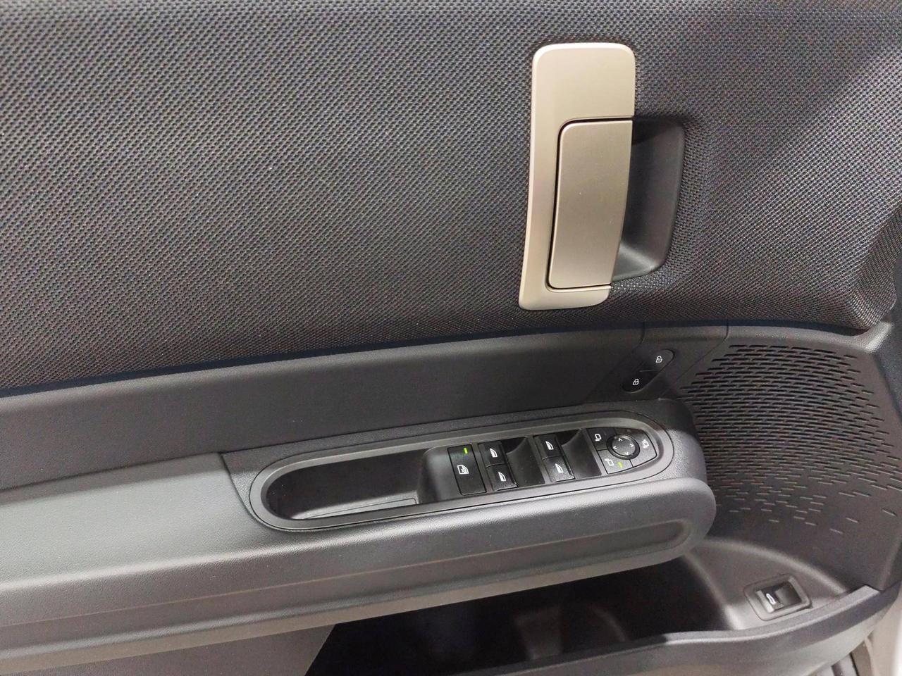 MINI Countryman D 48V "Pacchetto M" Classic