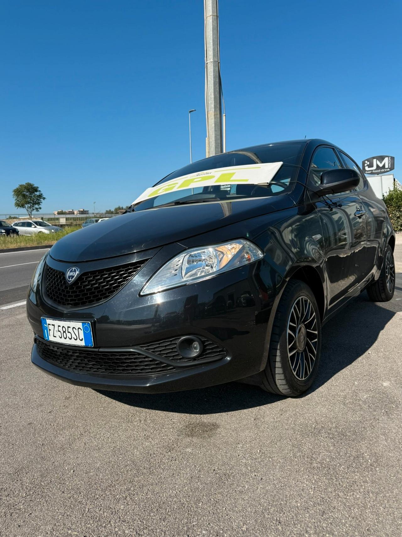 Ypsilon 1.2 69 CV 5 porte GPL Ecochic Platinum 12/2019