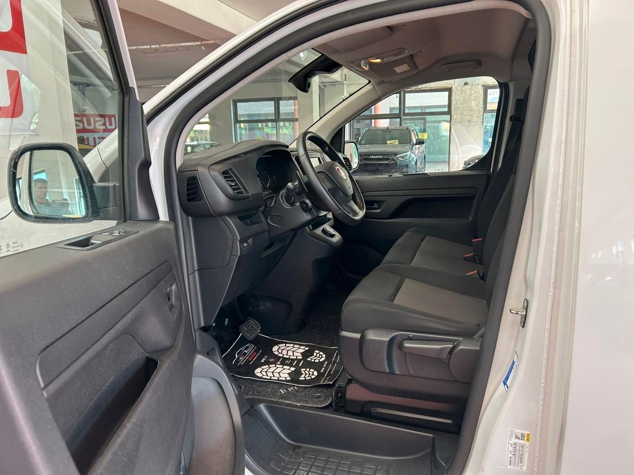 FIAT SCUDO FURGONE POSTI 3 GANCIO TRAINO Diesel 2.0 CV 144 km 22.050 garanzia 12 mesi
