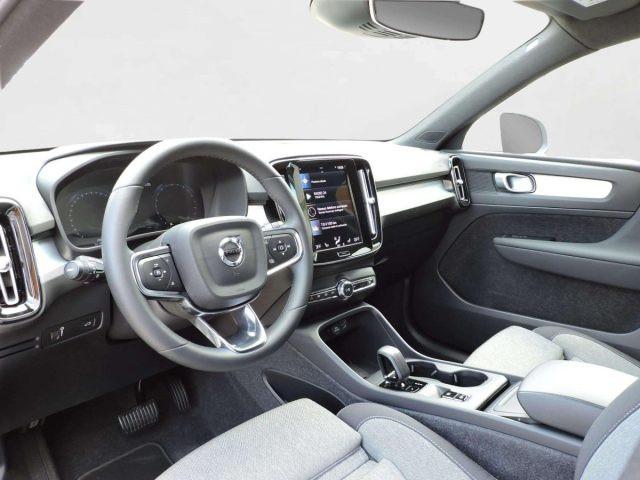 VOLVO XC40 T2 CORE AUTOMATICA AZIENDALE