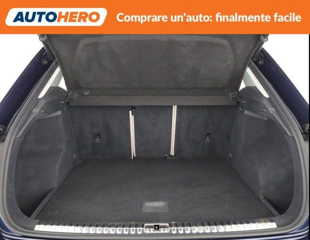 AUDI Q3 35 TDI S tronic Business Advanced