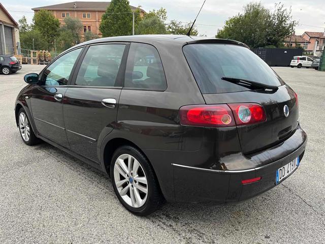 FIAT Croma 1.9 Multijet 16V Emotion