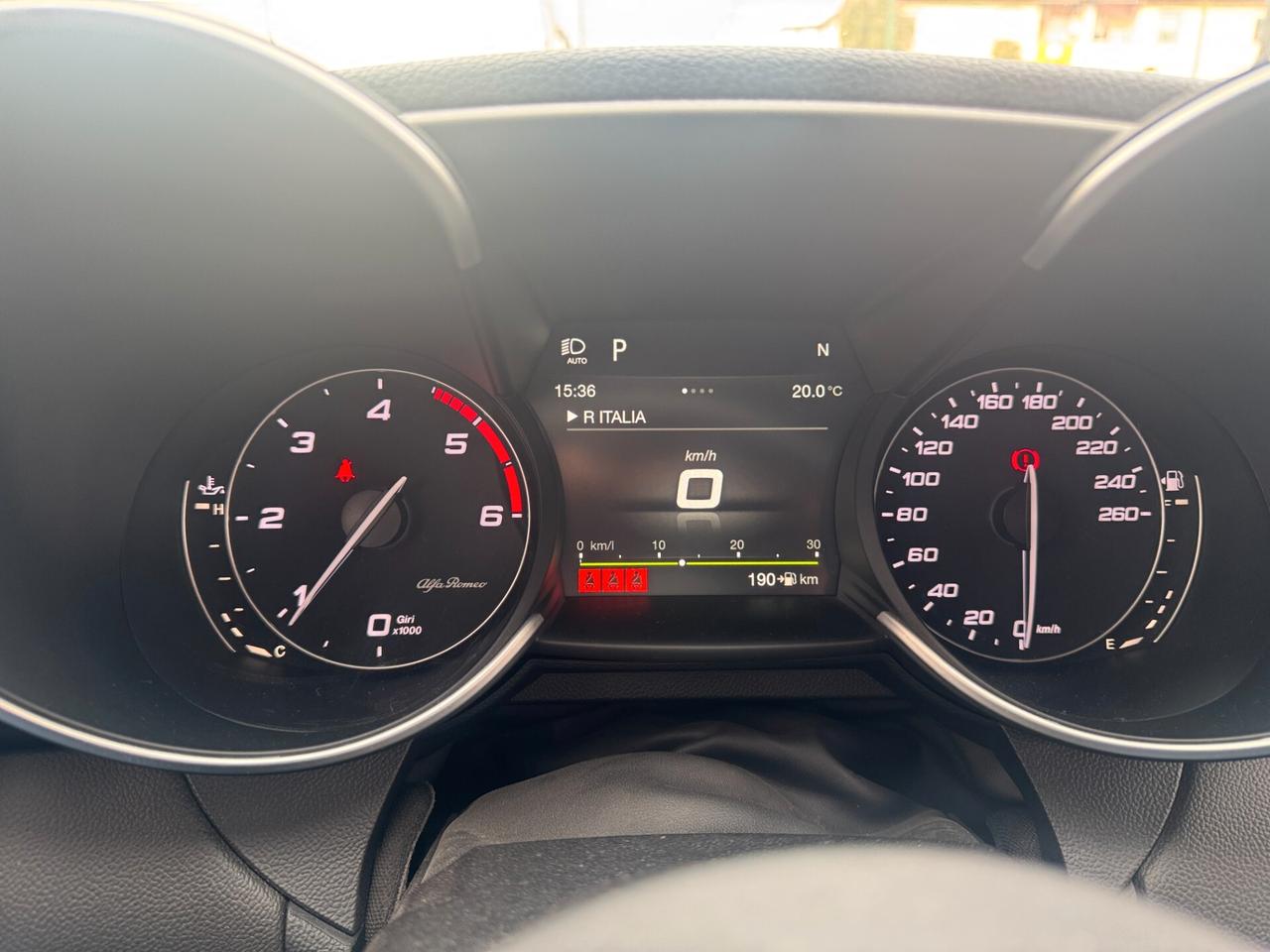 ALFA ROMEO Giulia 2.2 Turbodiesel 210 CV AT8 AWD Q4 Veloce