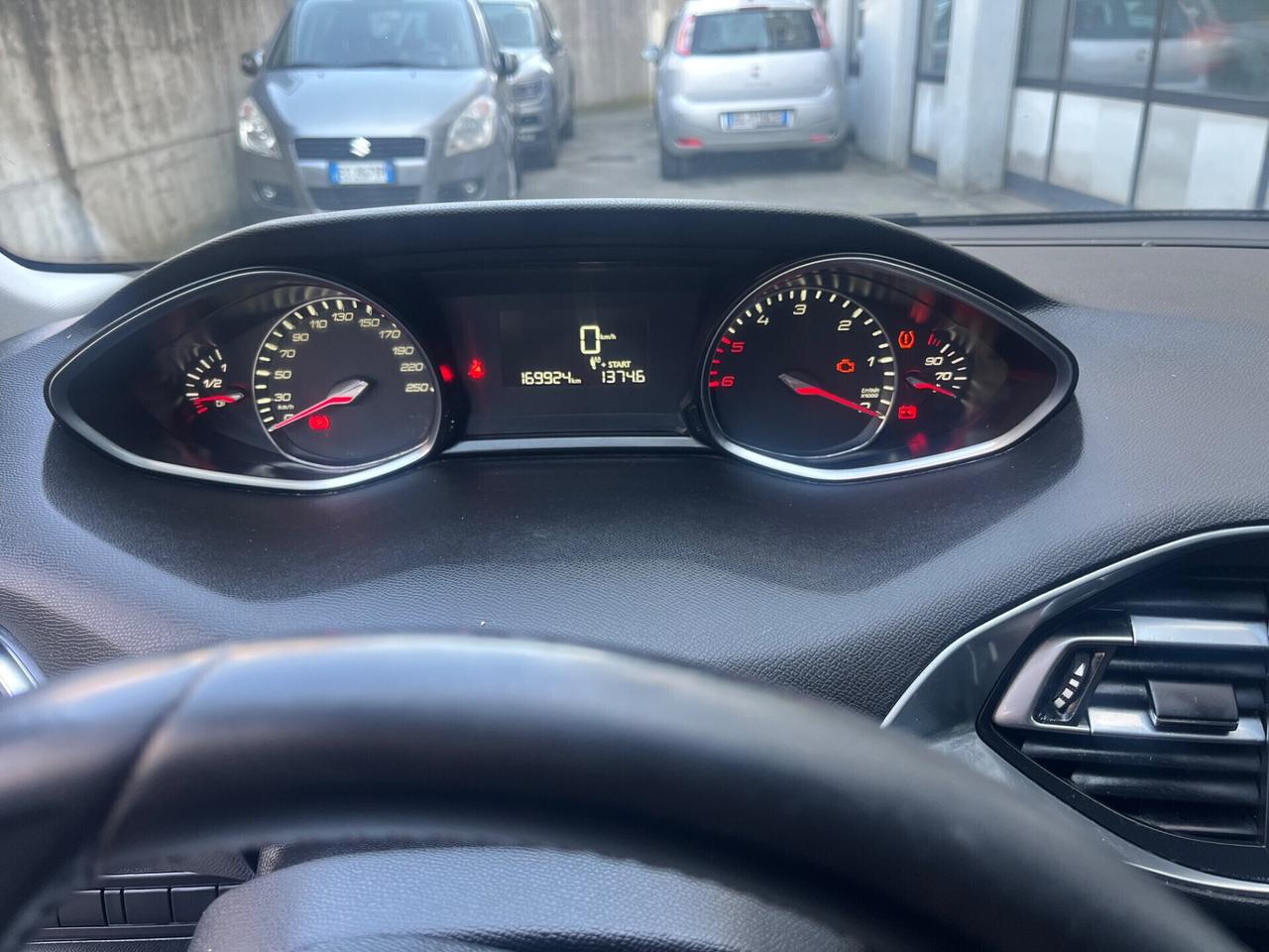 Peugeot 308 BlueHDi 120 S&S SW GT Line