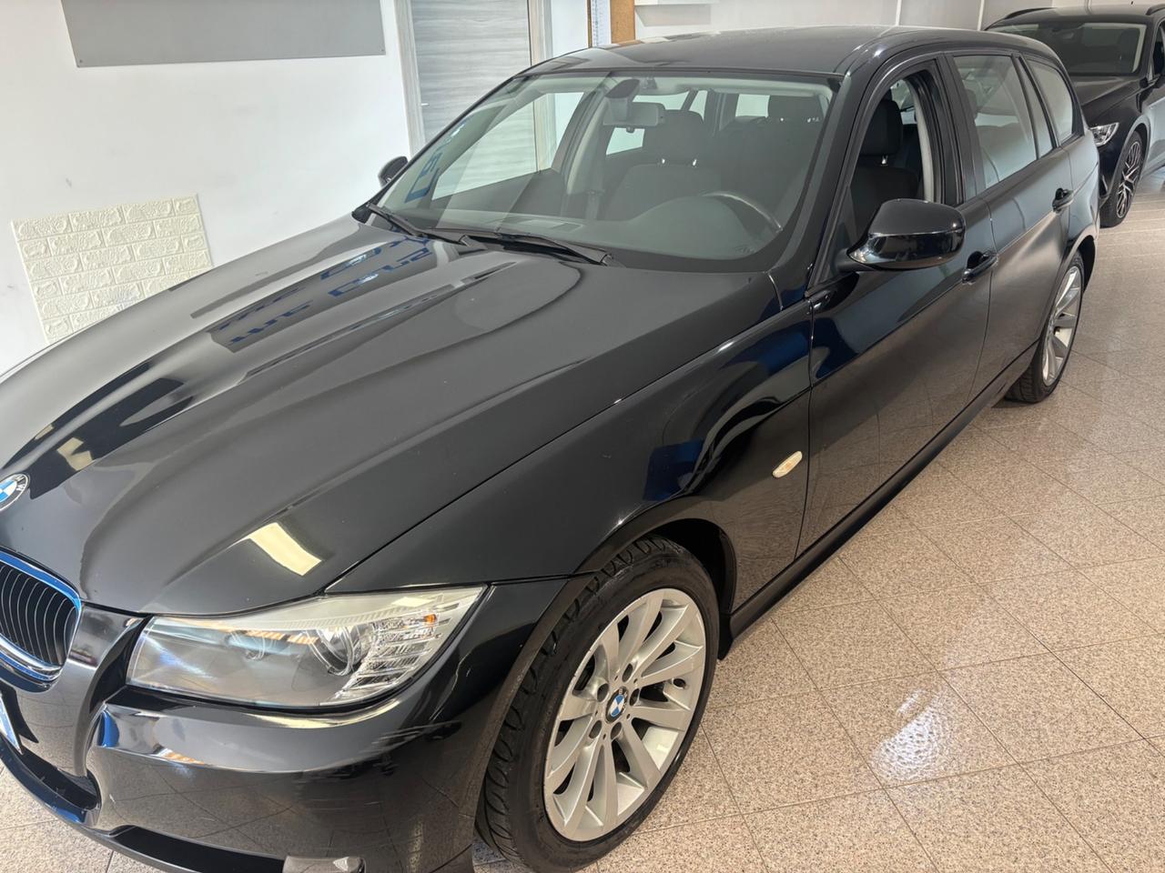 Bmw 318 318d 2.0 143CV cat Touring Eletta