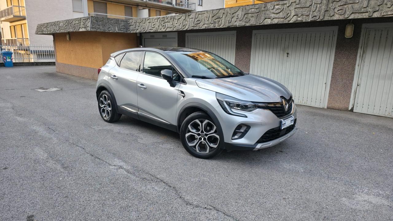 Renault Captur TCe 100 CV Intens