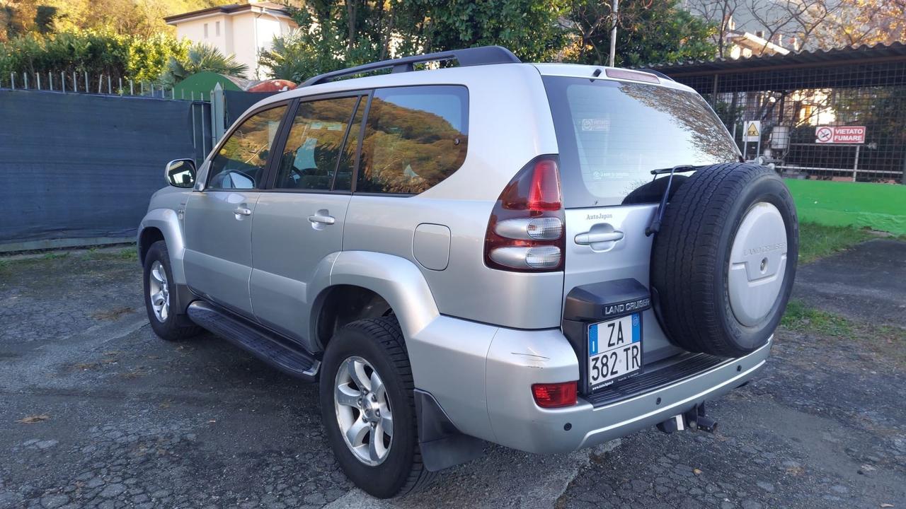 Toyota Land Cruiser 3.0 D-4D 16V cat 5 porte Sol