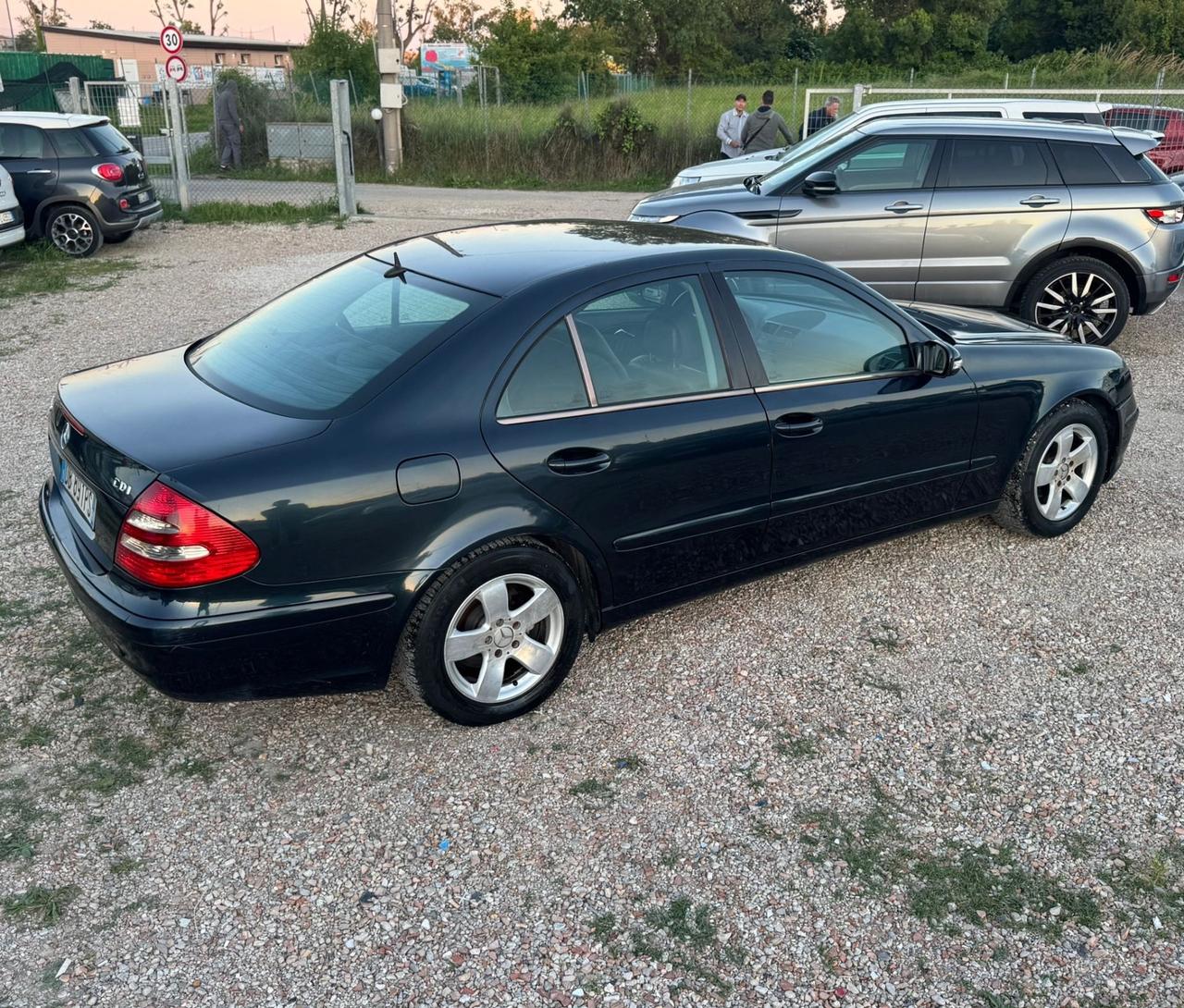 Mercedes-benz E 200 CDI cat Avantgarde