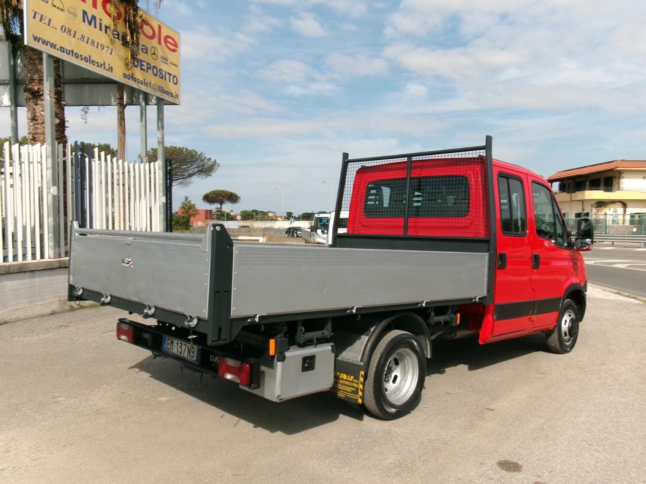 Iveco Daily 35C13 2.3 130CV EURO 5 DOPPIA CABINA 7P RIBALTABILE TRILATERALE