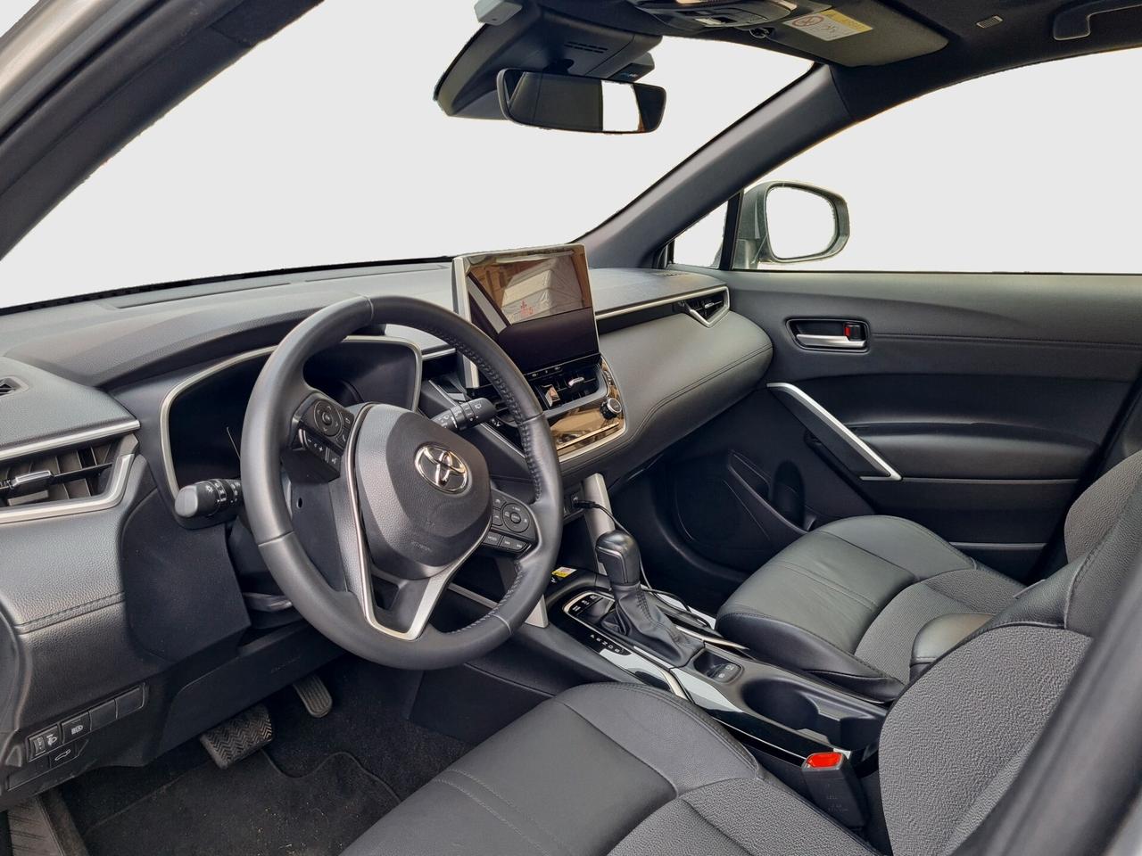 Toyota Corolla Cross 2.0 Hybrid 197CV E-CVT Lounge