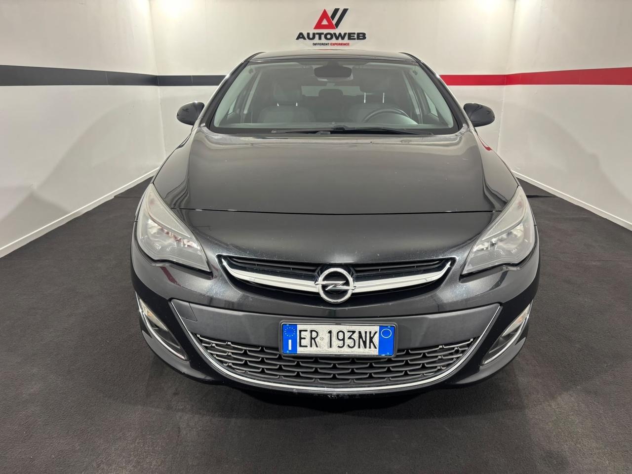 Opel Astra 1.7 CDTI 130CV 5 porte Cosmo