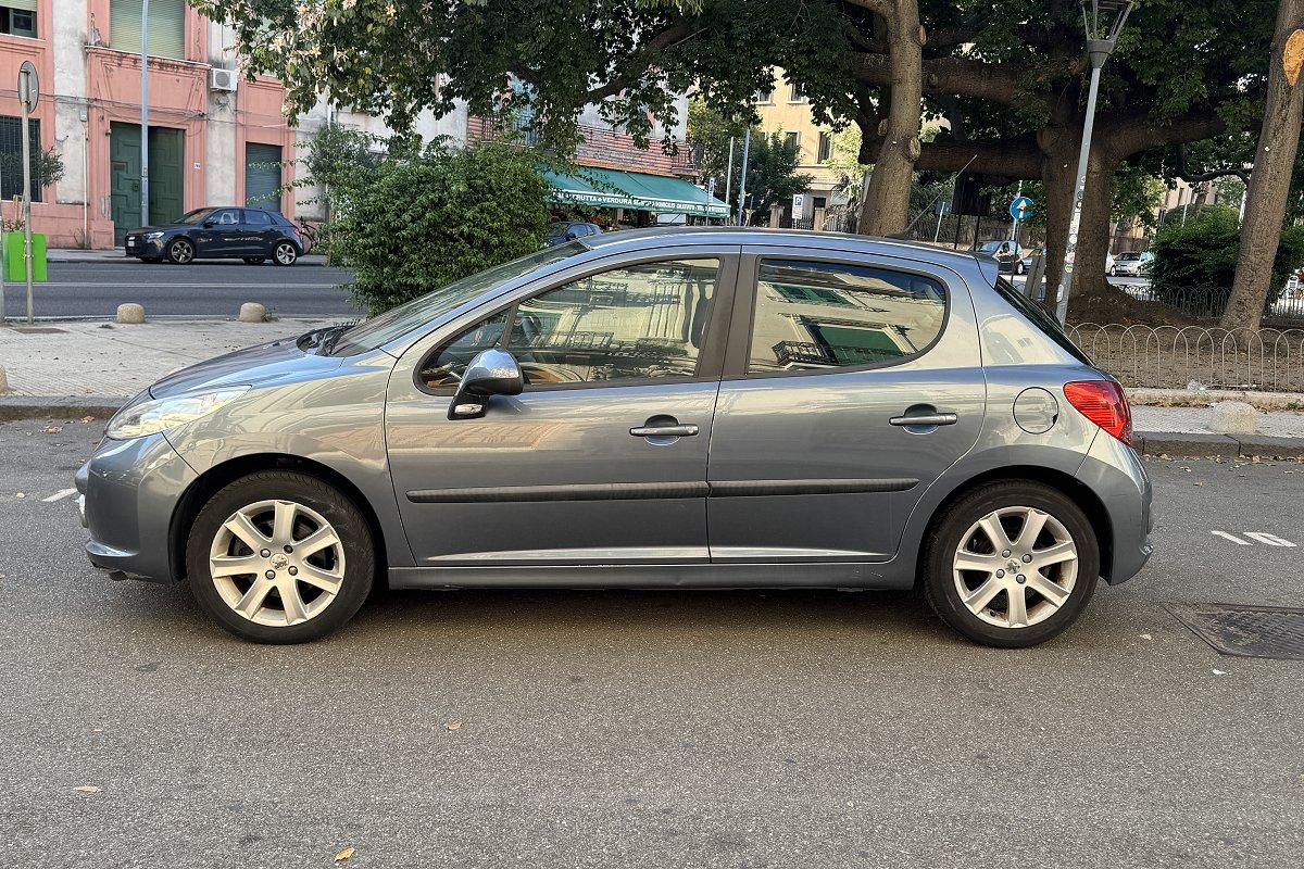 PEUGEOT 207 1.6 HDi 90CV 5p. ONE Line
