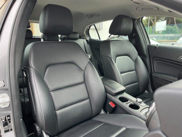 MERCEDES-BENZ GLA 180 d Sport