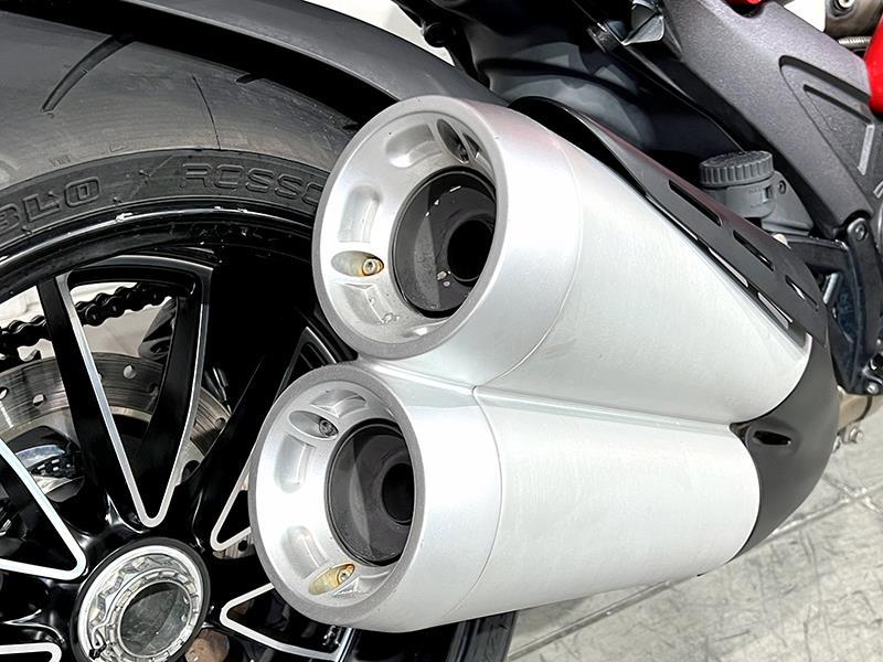 Ducati Diavel 1200