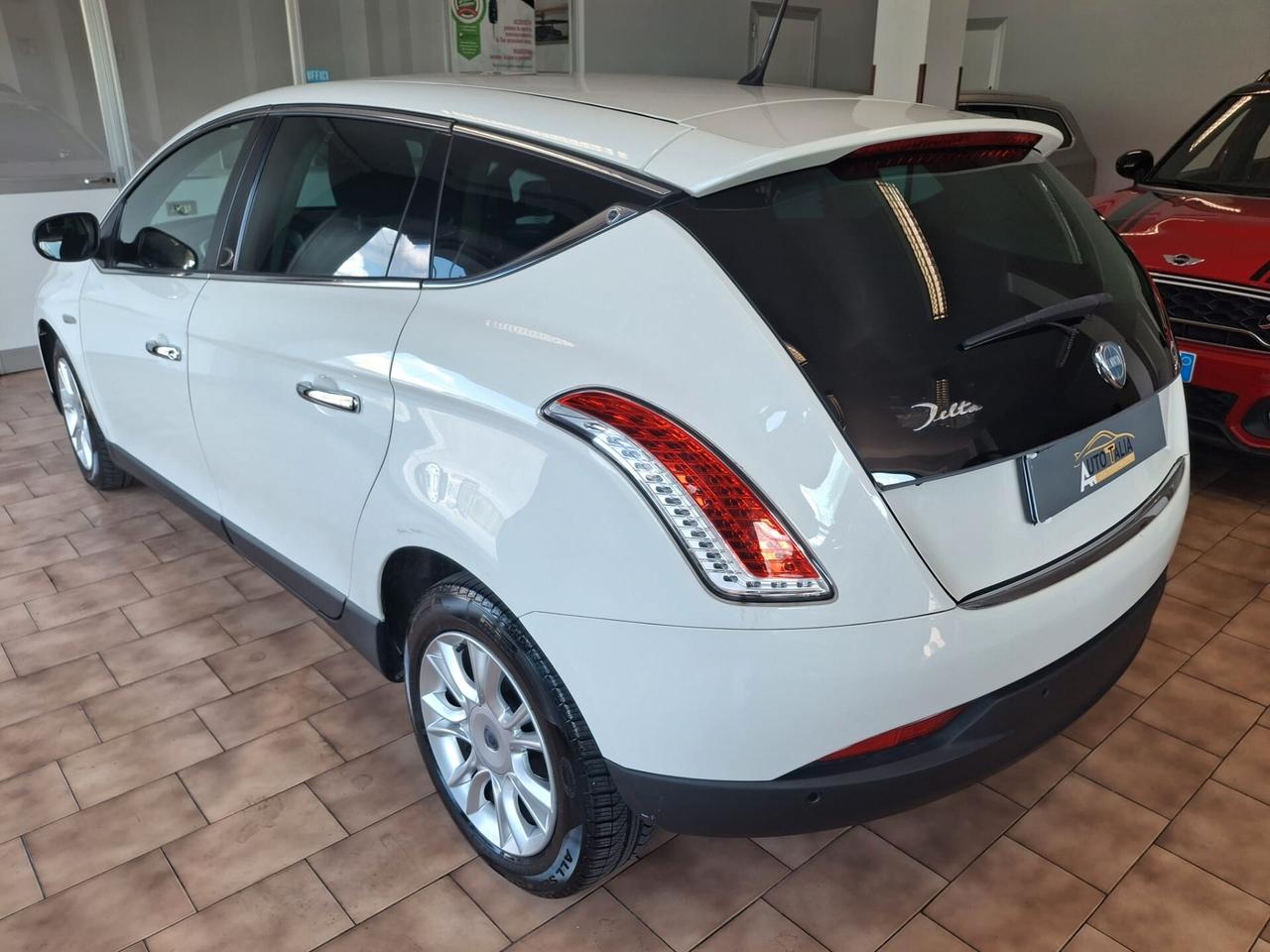 Lancia Delta 1.6 mjt Platino 120cv*NEOPATENTATI